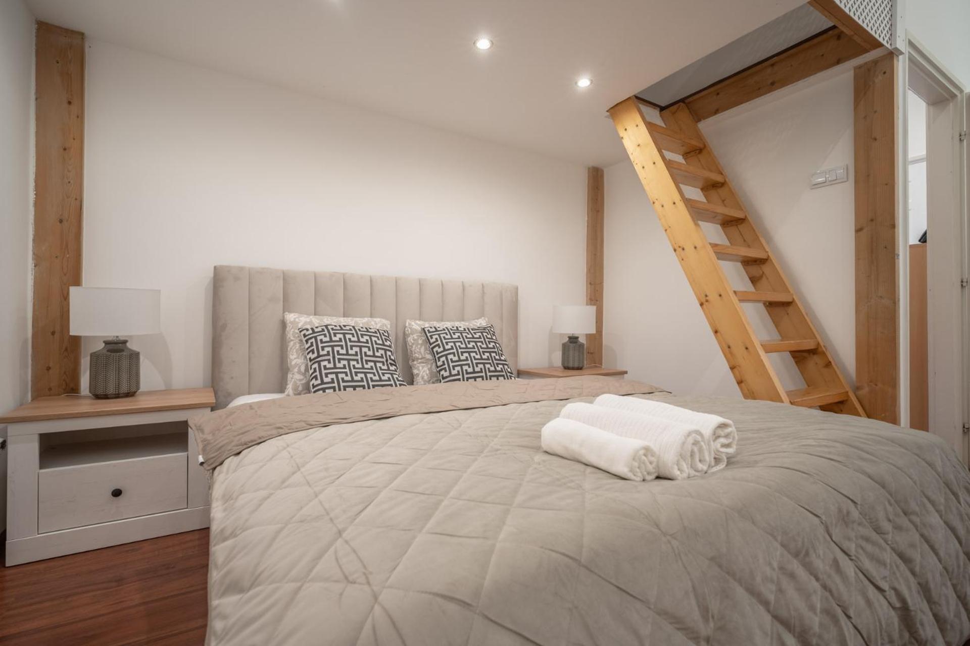 Deluxe And Cozy City Center Suite For 8Ppl Budapeşte Dış mekan fotoğraf
